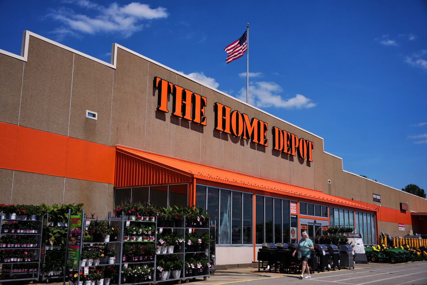 Home Depot-Geschäftsgang mit DIY-Materialien