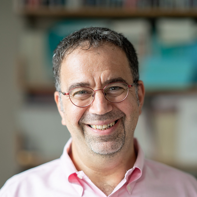 Daron Acemoglu speaking about AI and democracy
